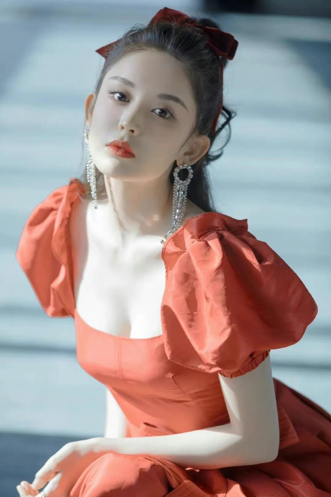 明星系列：看了古力娜扎才明白古代帝王征服西域不只是为了江山啊