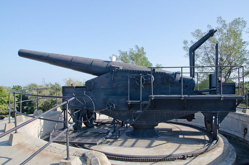 克虏伯架退式火炮图片