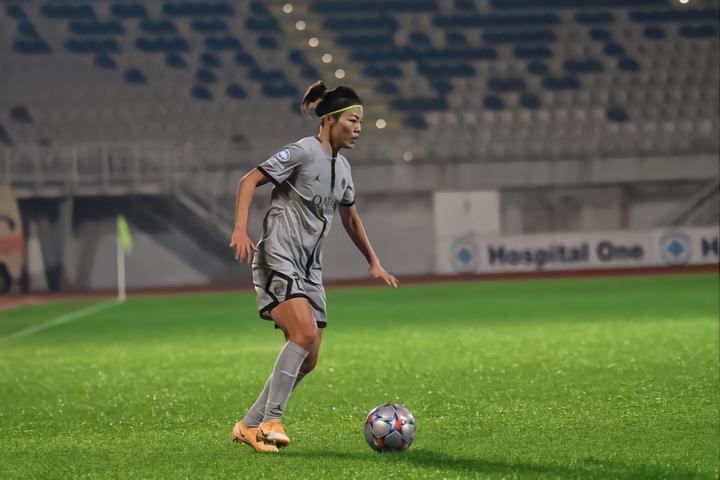 世界杯防守歐冠防守（4-0！中國女足雙子星聯袂歐冠，防守滴水不漏，水慶霞劍指世界杯）