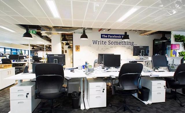 高考状元陈勤,24岁博士毕业,年薪154万,因为压力大从楼顶一跃而下