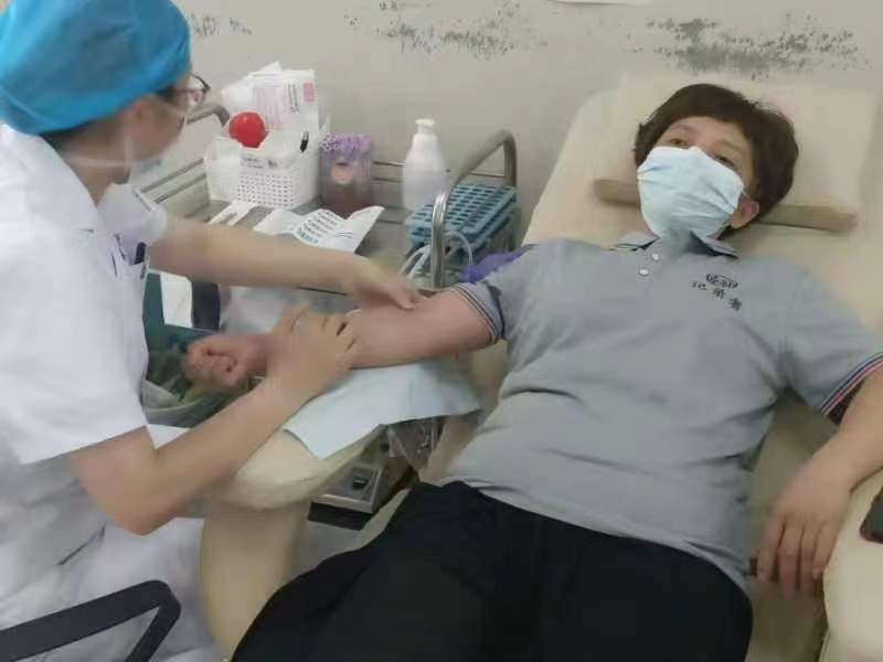 江苏泰兴：热血汇聚 传递爱心