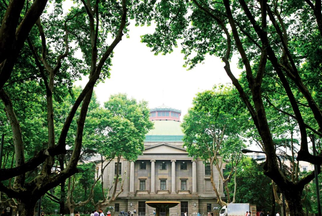 东南俱乐部(东南大学120周年：从工科强校到综合性大学的突围)