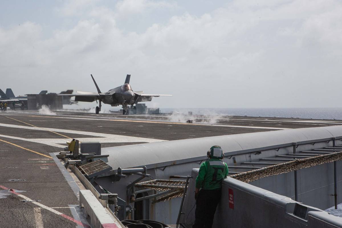 F35C��ĸ������ã��й�003�ͻ�û��ˮ�������ػ�Ϳ�����˸���