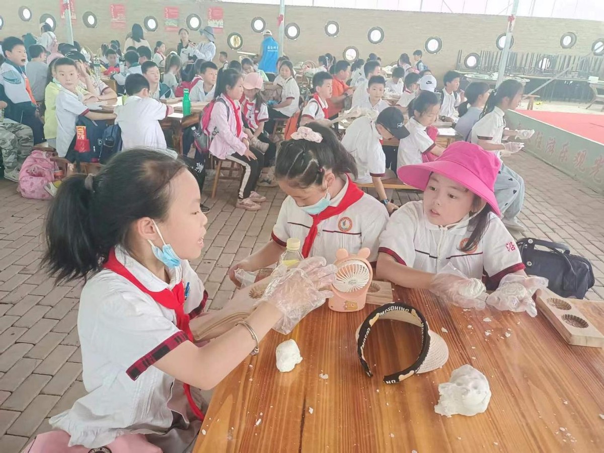 湖北黄石：小学生也要学习农耕知识，体验农事活动