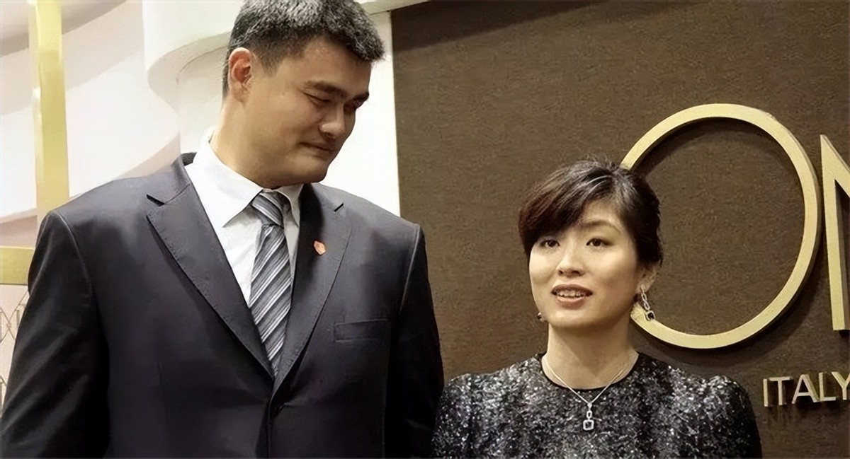 姚明老婆葉莉（姚明和妻子葉莉的愛情故事）