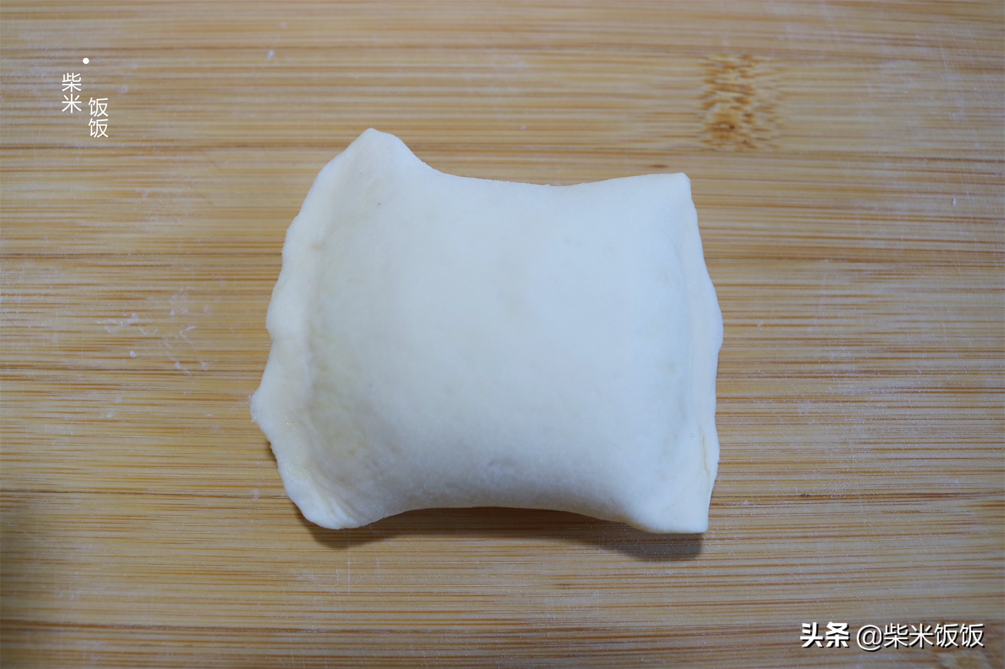 这个饼，我家每周至少做一次，香酥柔软，是我做过的最好吃的饼