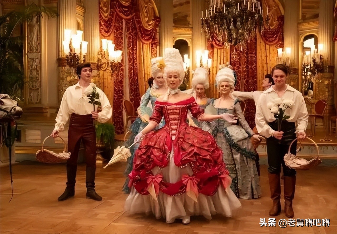 爽片来了！单集就上亿，也是一部备受争议的美剧