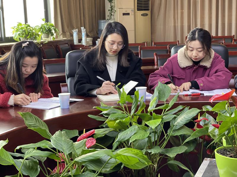 双流区棠湖小学丨专家引领研修有方，团队戮力学有所得