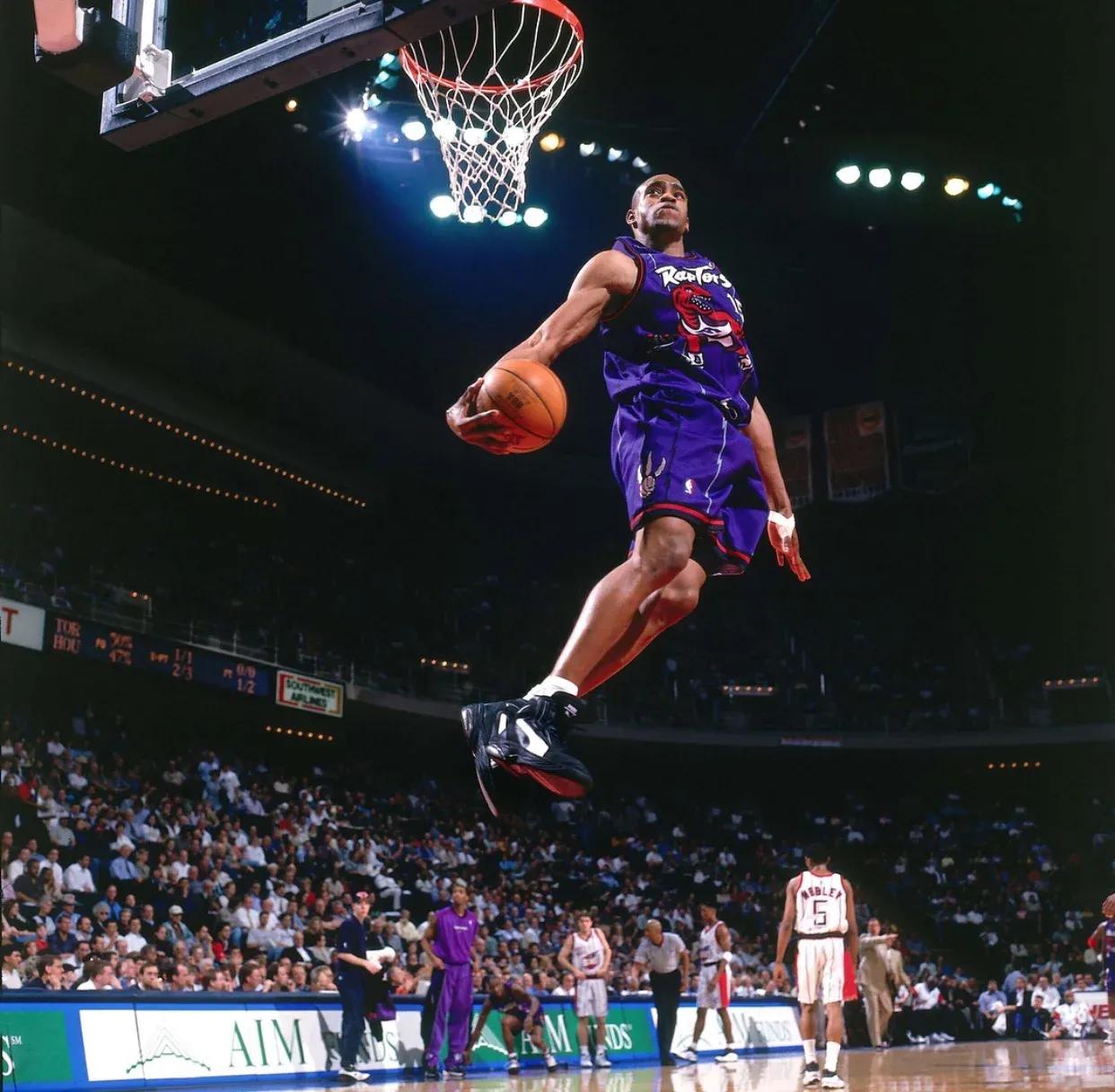 nba扣篮最有影响力有哪些人（追风22载的少年，扣篮封神的球员，你知道他是谁吗）-趣拿体育