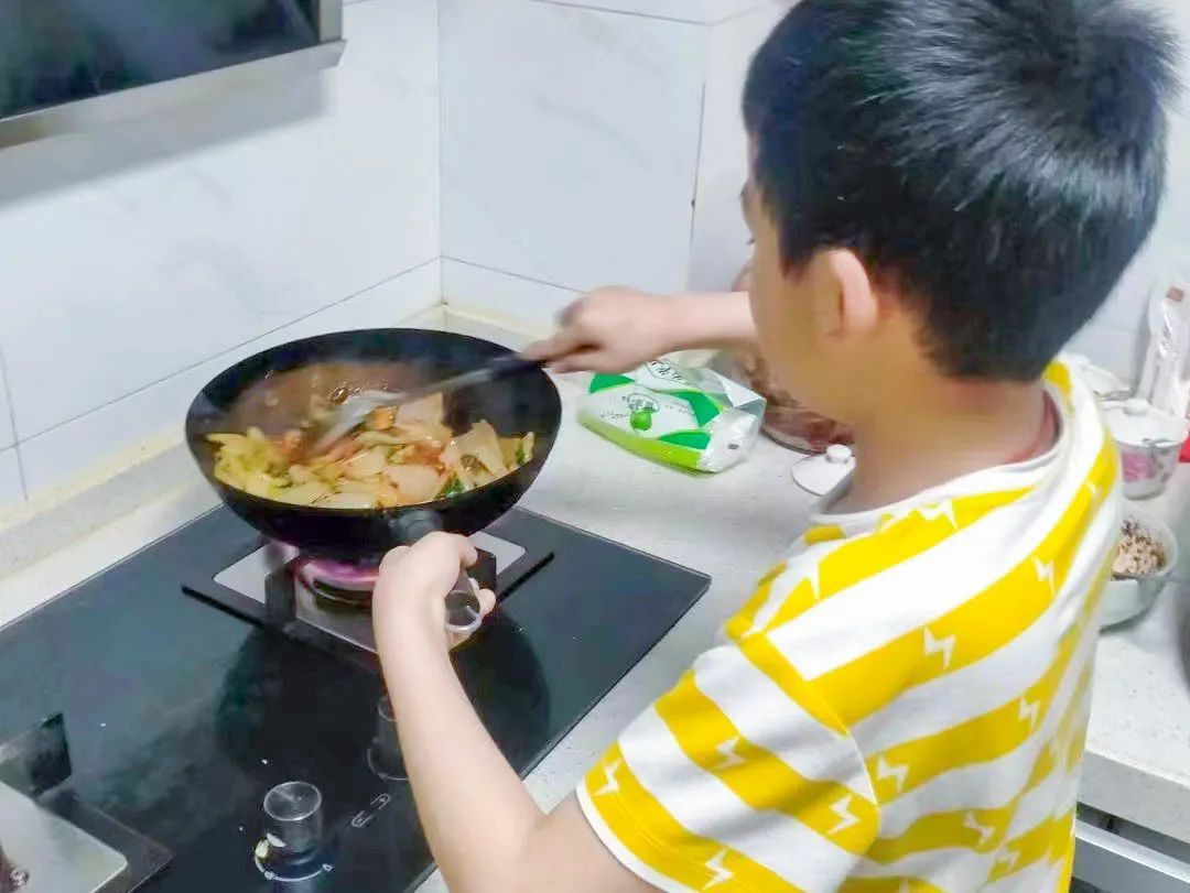 励心智 促成长｜双流区黄甲小学开展“尽责少年”课后劳动实践课程