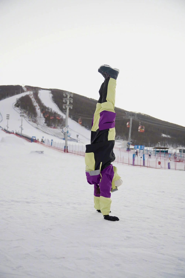 何雯娜奉子嫁二婚老公，婆婆态度冷漠，33岁转变身份做女强人