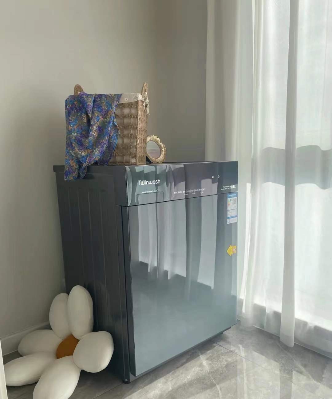 90后夫妻的穷装风，226㎡只用了17W，简约又高级全不见一丝俗气