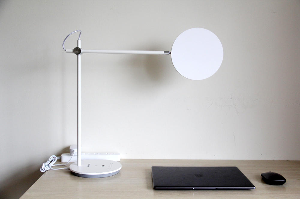 超大发光面+智能调光，南卡护眼台灯L1无蓝光真健康