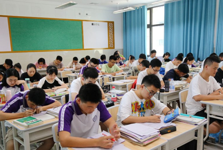 新高考模式最佳组合，“物化政”并非原配，“物地生”成合法夫妻