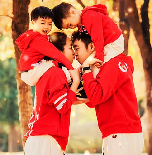 这个男生做了同学不敢做的事，娶了大自己9岁的老师，生了双胞胎