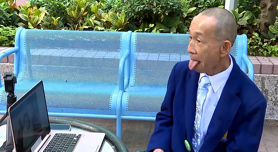 内娱几乎找不到的综艺，TVB拍出两季大爆款，一打开全是人情味