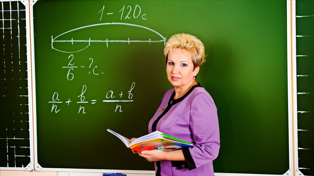 在大学当一名老师感觉怎么样？