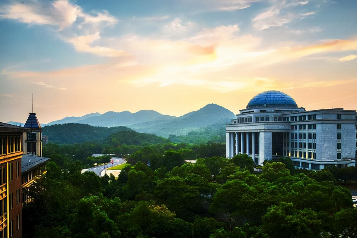 浙江省高校排名敲定，划分为五个档次，浙大独领风骚独居一档