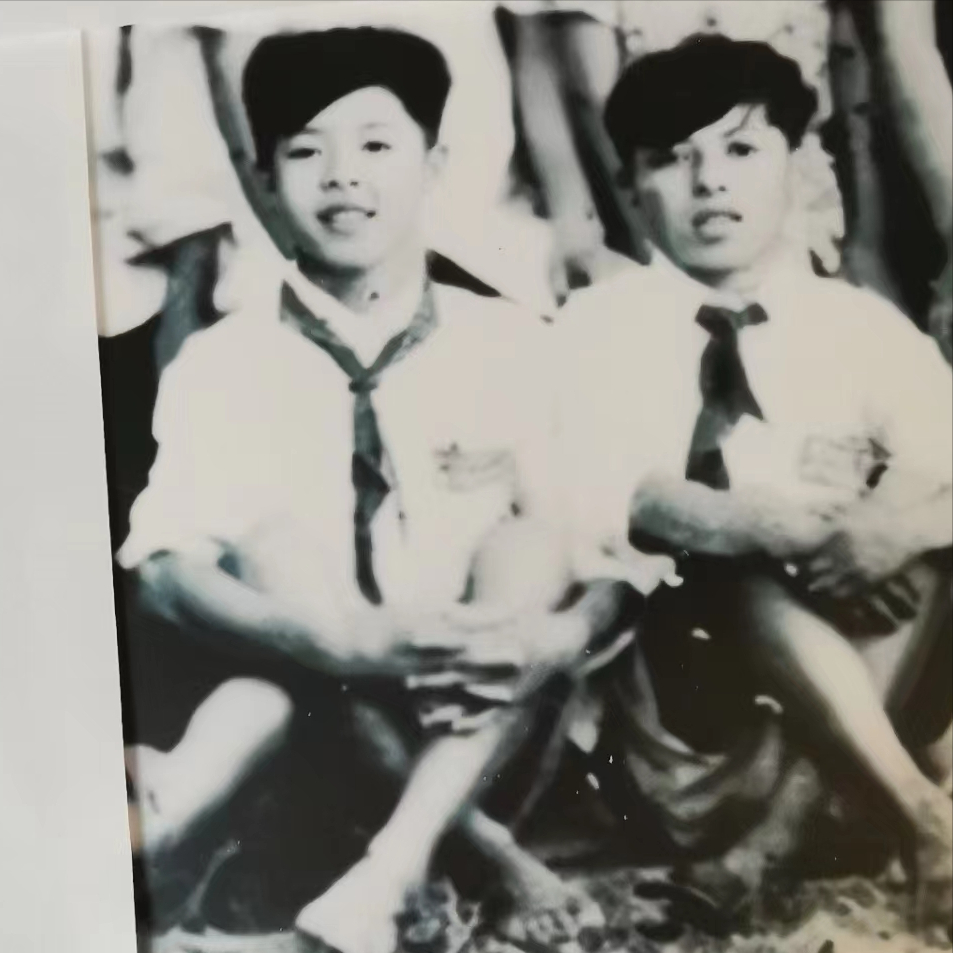 ׷ͯлϰӣǿĥ׷ ¶Ƭ