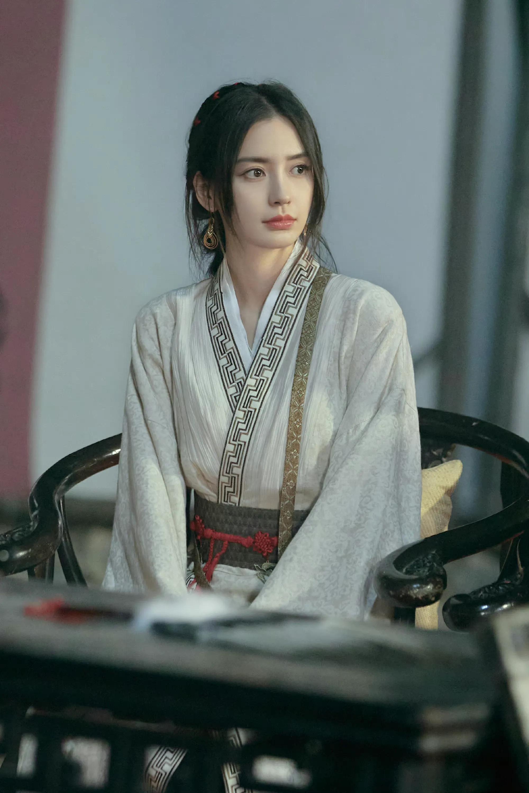 内娱颜值天花板Angelababy