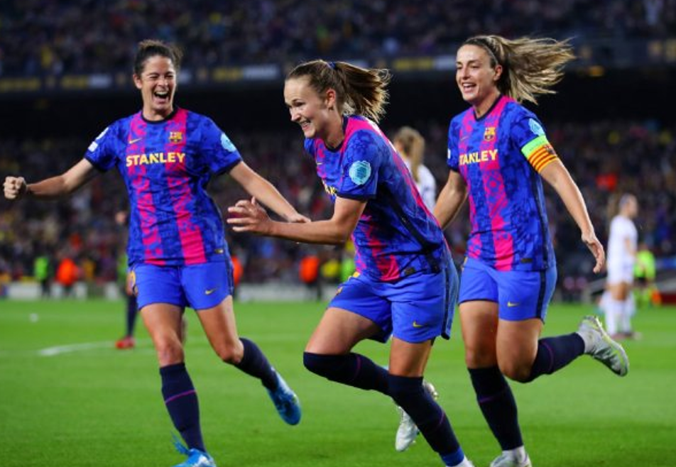 印象最深的就是三杀皇马那场比赛（91553人见证！巴萨女足1-2落后，5-2逆转，18天三杀皇马，创纪录）