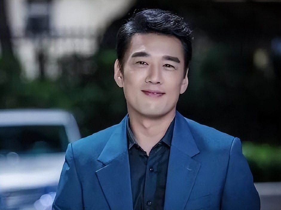 唐医生被三男人追,与刘奕君官配cp不香吗?期待王耀庆上线