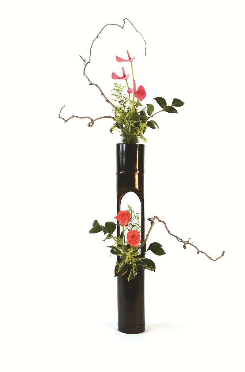 插花大师(这些作品体现了蔡仲娟大师的艺术主张,值得反复品赏)