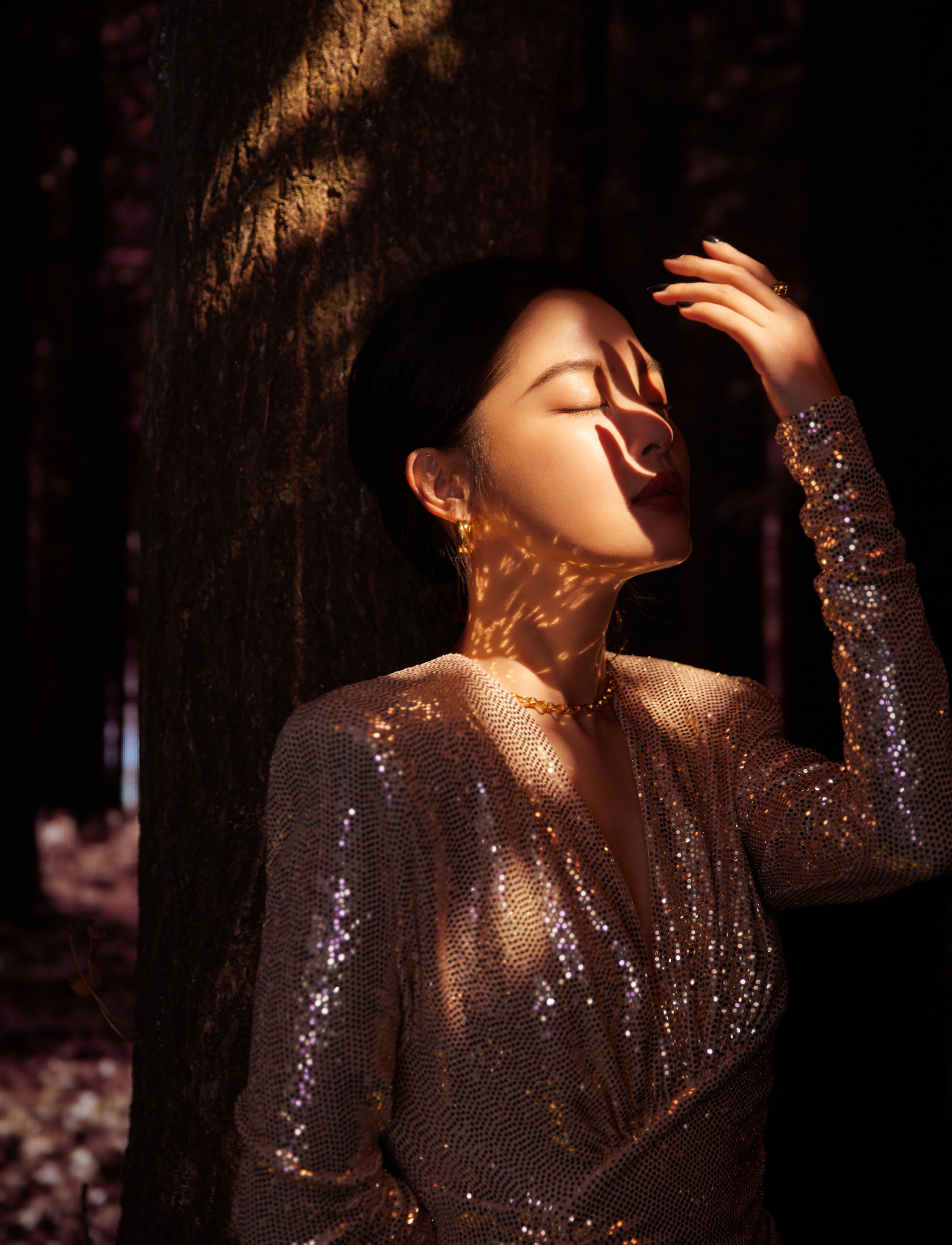 辛芷蕾巴黎欧莱雅品牌代言人时尚写真!演绎典雅之美!