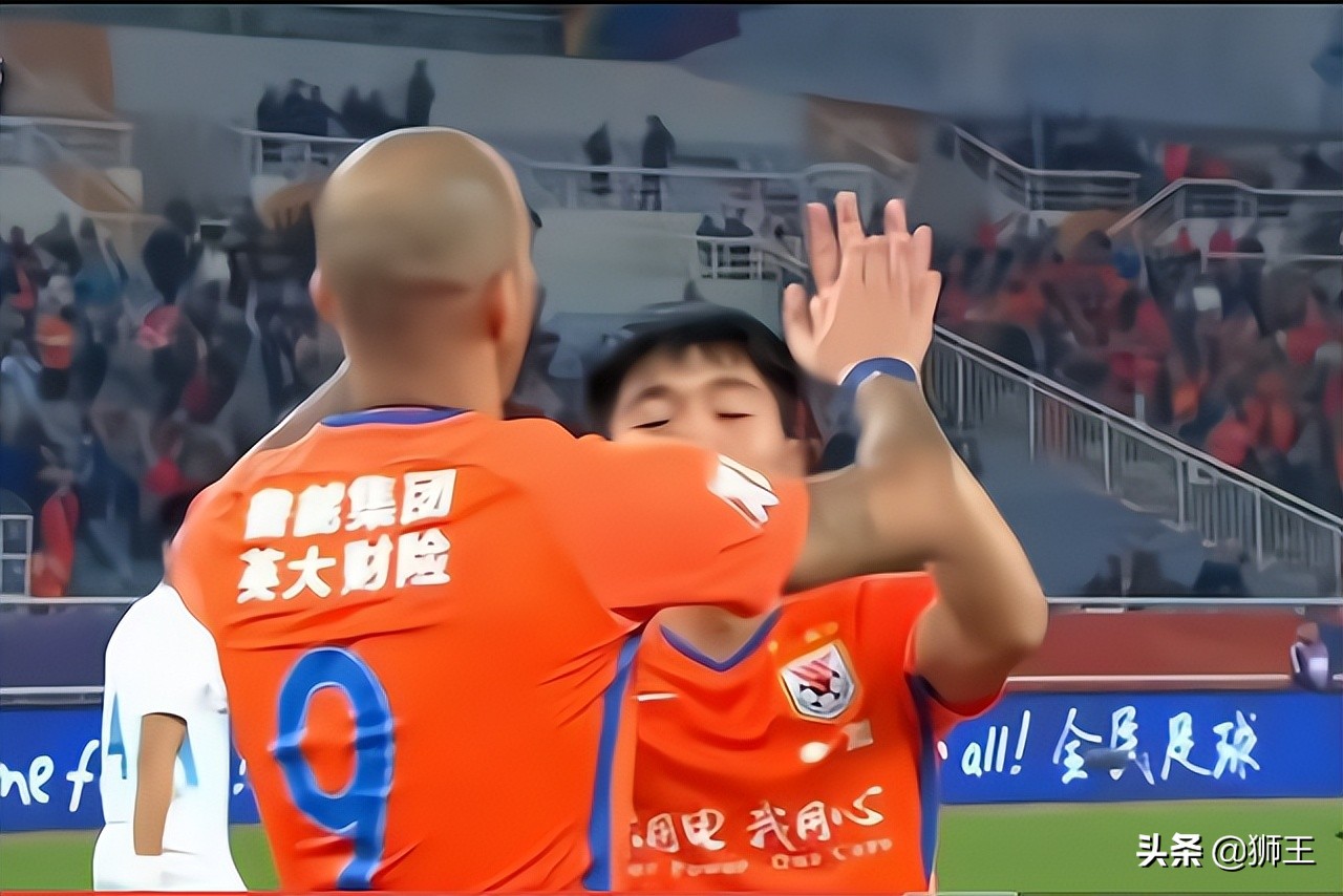 魯能外援克雷桑（克雷桑漸入狀態(tài)，泰山引進(jìn)他沒問題，郝偉對(duì)他的改造更沒問題）