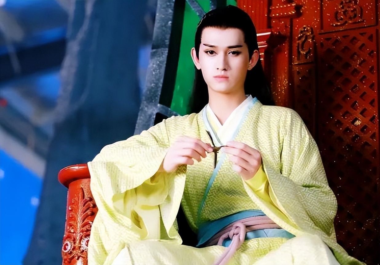 《花千骨》翻拍遭吐槽：花千骨遭嫌弃，杀阡陌颜值担当