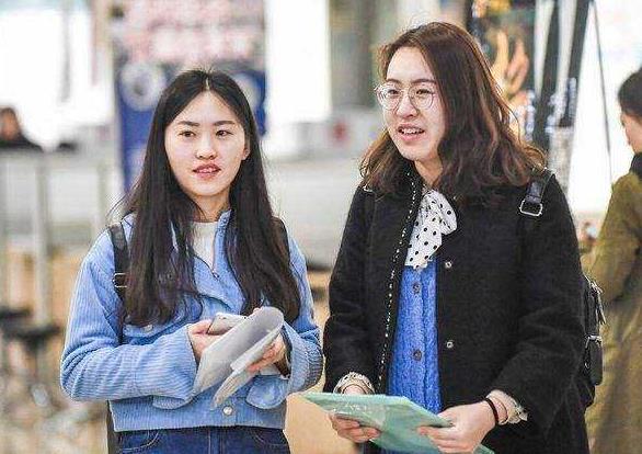 为抢人才这所大学拼了，录取就奖励15万奖学金，考研党却很犹豫