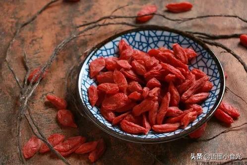 适合男人吃的6种食物，缓解疲劳精神好，增强体质身体棒