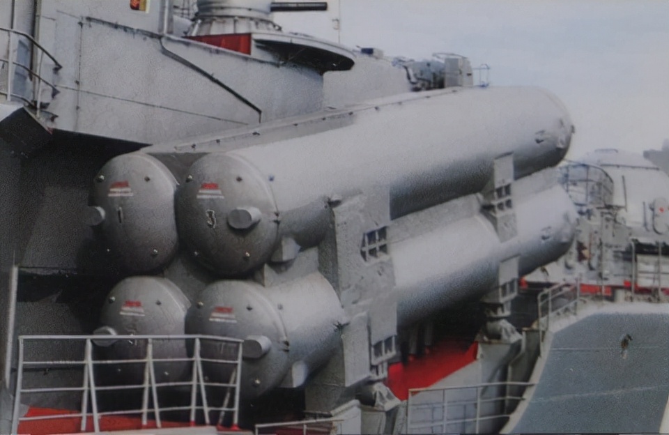 �������������10��ʵ�֣�����42�����𽢣��й�����ѡ���ˣ�