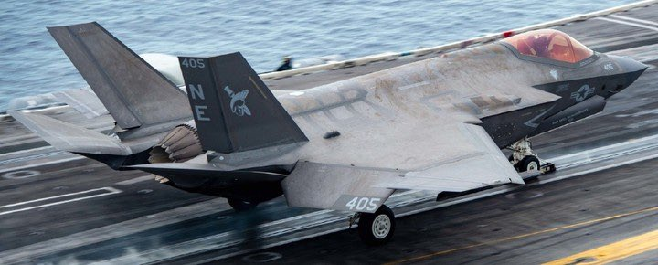 ��F-35C��ǿ��Ÿ���׹������ר�ң���16D������������ž�������