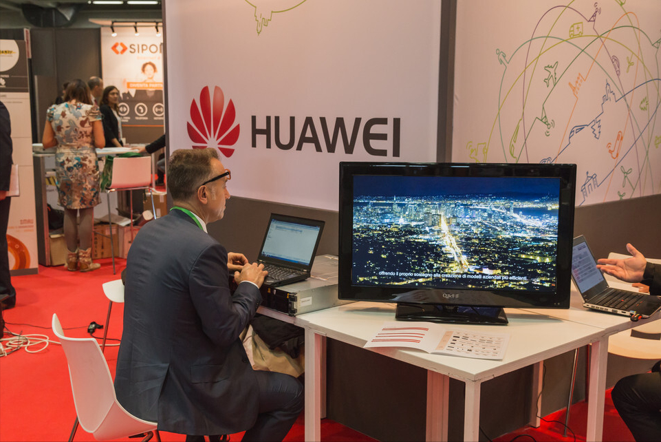 英电信4万人罢工，拆除华为带来的后果慢慢显现出来了