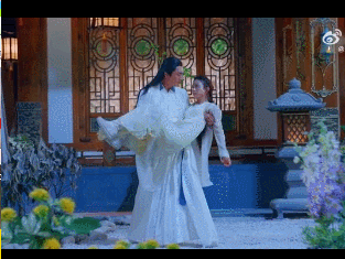 陈晓爬土堆，胡歌划旱船，黄圣依蛇出洞，那些幕后让我笑到肚痛