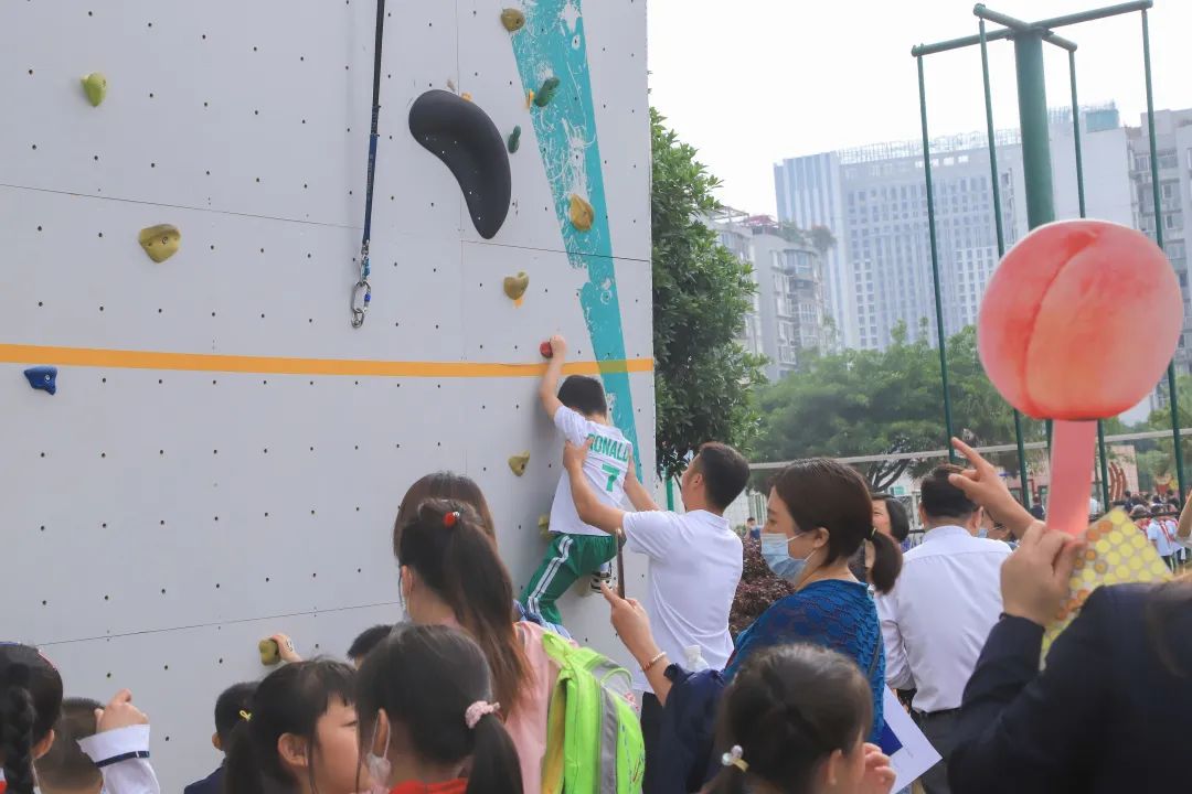 “我和南小零距离”一一记2022春南湖小学幼小衔接主题活动