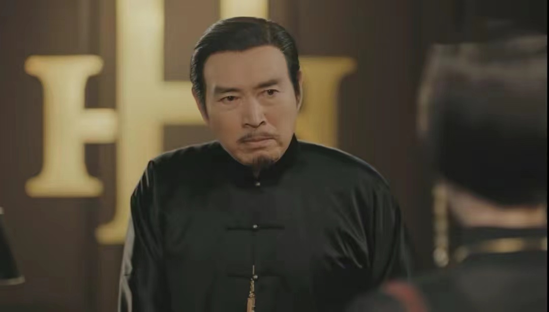 《传家》易寄德的名字里藏着全家的解药