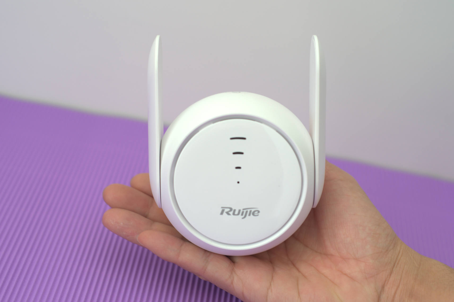 让WiFi覆盖家里的每一个角落，锐捷小兔子小测