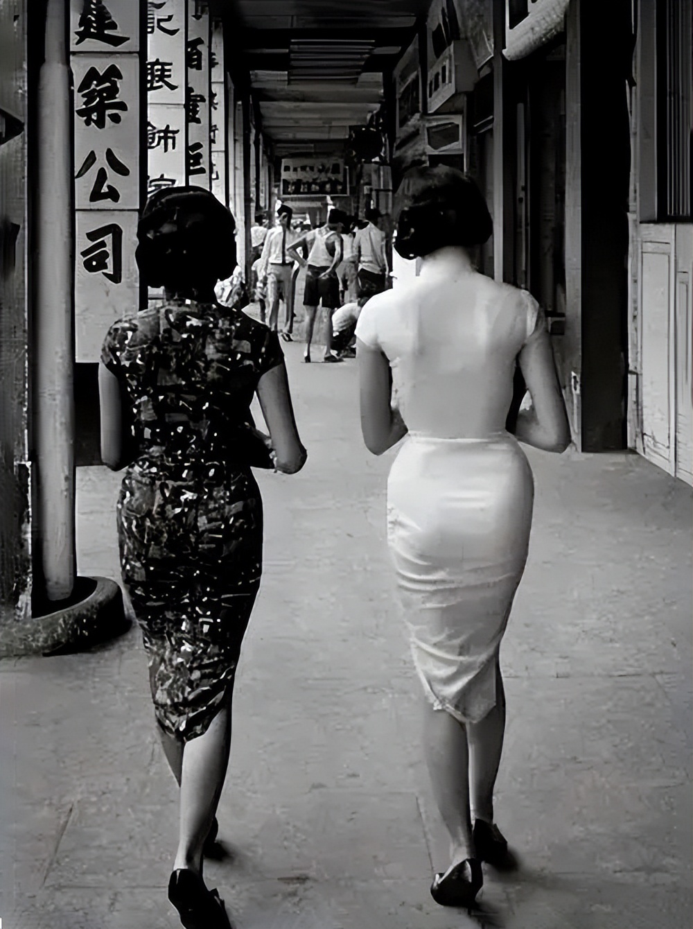 民国时期倡导“天乳运动”:严查妇女束胸，发现一次罚款50大洋