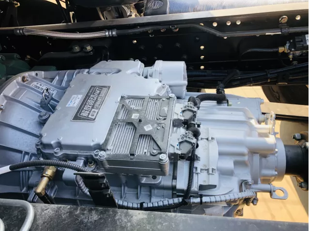 45万买560马力一汽解放J7载货车！拉绿通、活禽运输能回本吗？