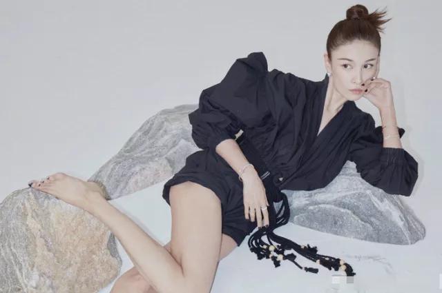 百家姓女神系列之张蓝心