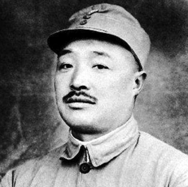 朱德位列十大元帅之首，授衔编号却是004，那么001号究竟给了谁？