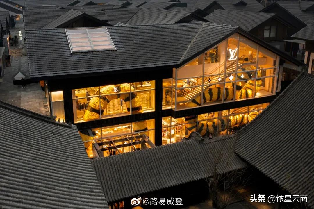 2022新一批门店“到货”,这8家罕见首店刷足存在感
