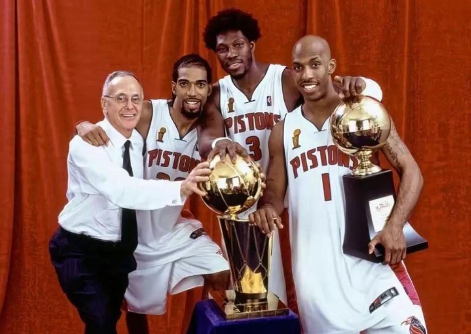 nba近20年总冠军是哪些球队(近20年NBA历届总冠军一览，热火、湖人平分秋色，勇士独占鳌头)