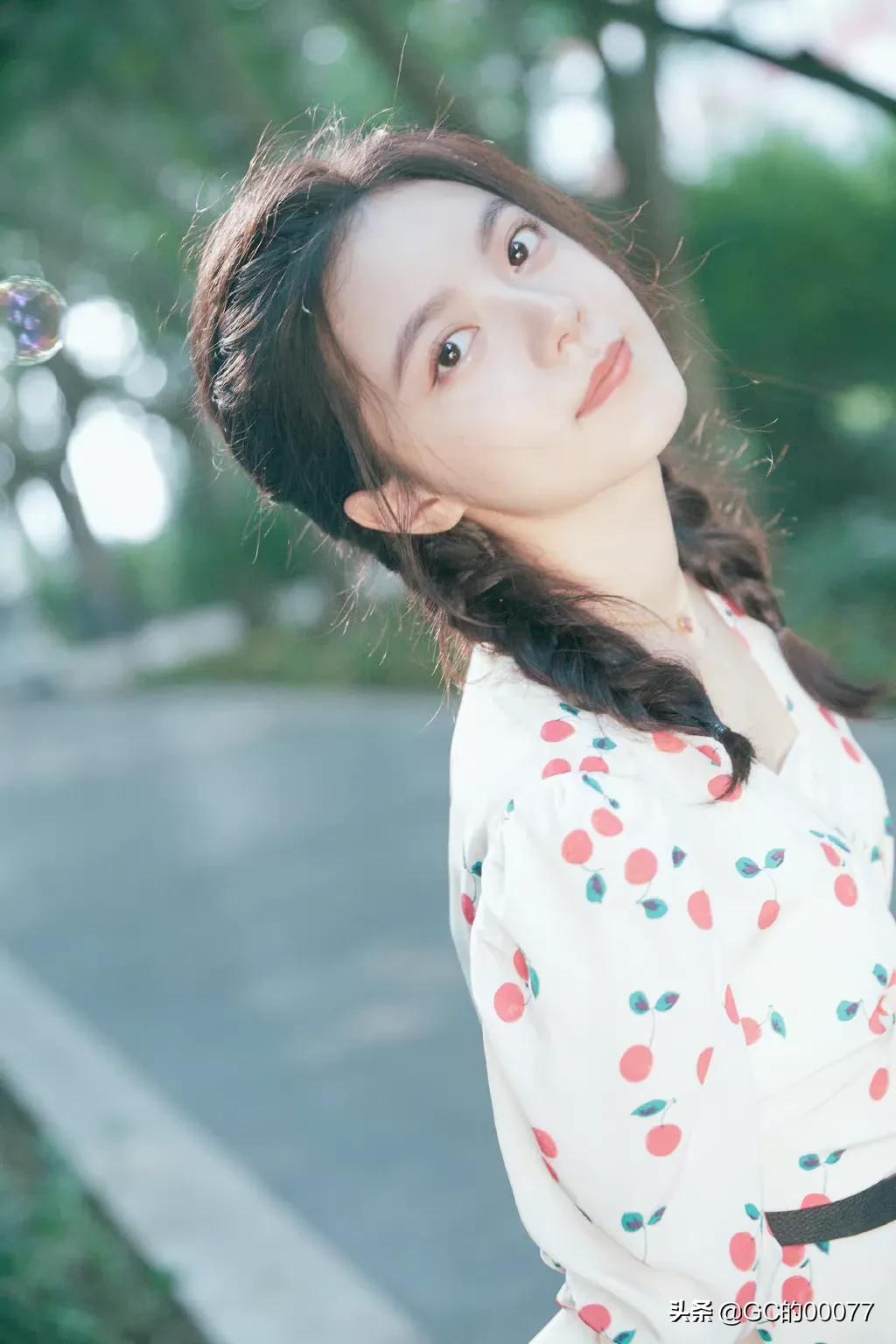 明星图片赵今麦