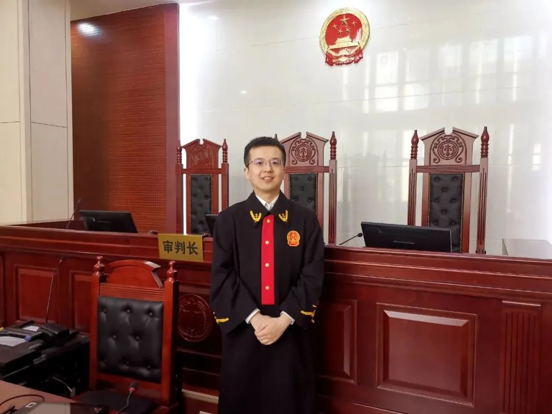 在留有空白的合同上签字是否有效？