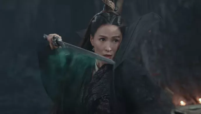 王晶新“倚天”开播,小昭变蜘蛛精、造型全部雷翻,把我看内伤了