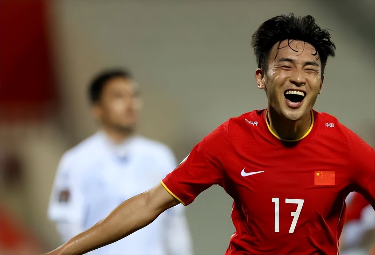 世界杯假球事件（国脚小三牵出国足假球疑云！教练官员不清白，范志毅世界杯惹麻烦）-趣拿体育