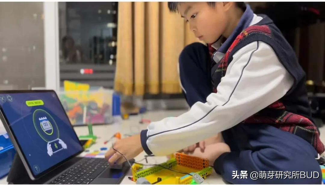 各地举办的乐高机器人比赛,扫盲科普,省钱又高效